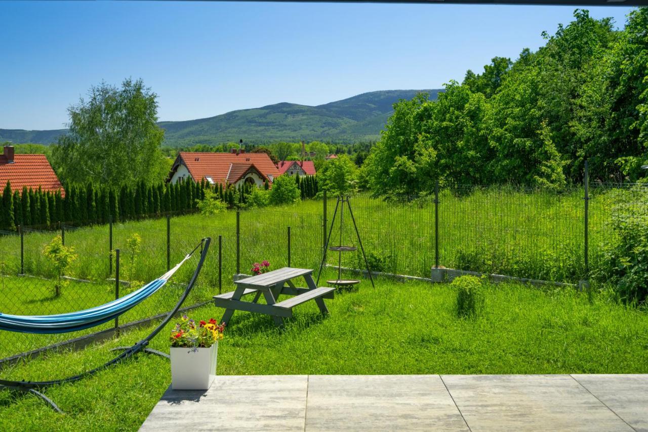 Domek Ale Fajnie - Taras Z Widokiem Na Gory คาร์ปัตซ์ ภายนอก รูปภาพ